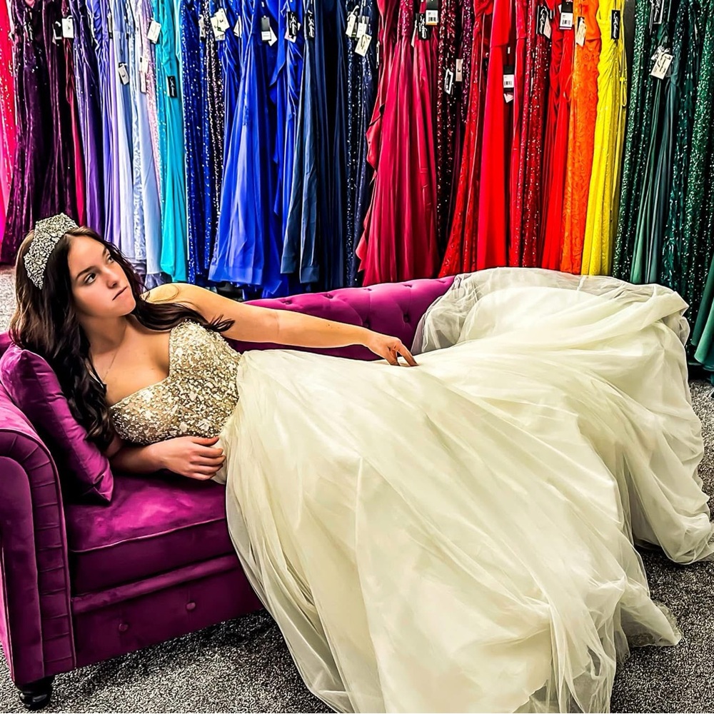 Pronovias Drew
